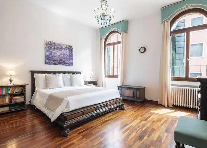 Ve.N.I.Ce Cera Casa Dolce Vita