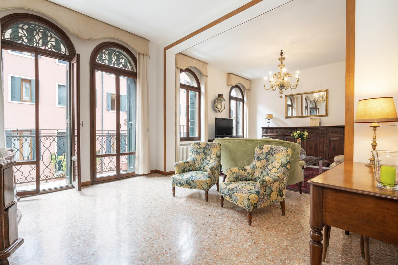Ve.n.i.ce Cera Casa Dolce *